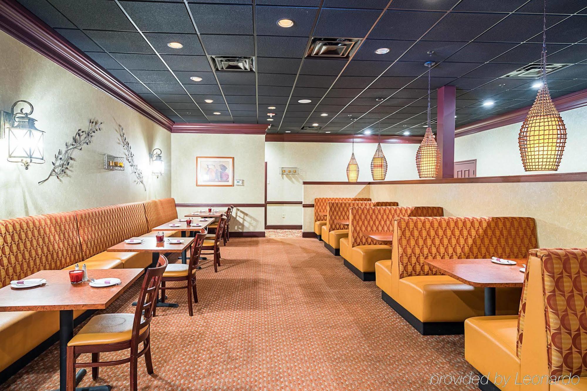 Red Roof Inn & Suites Wilmington - Нью-Касл Екстер'єр фото